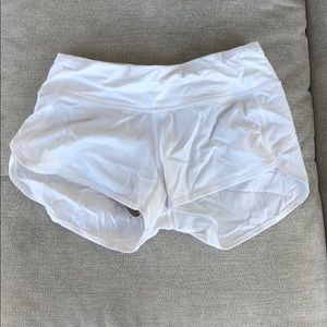 White lululemon shorts